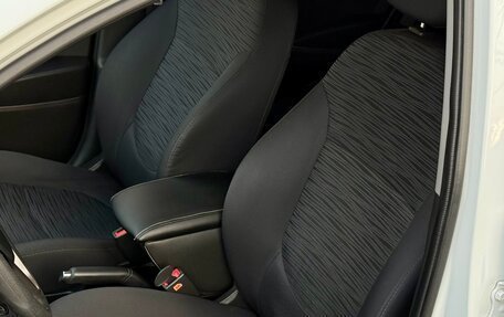 Hyundai Solaris II рестайлинг, 2014 год, 1 300 000 рублей, 14 фотография