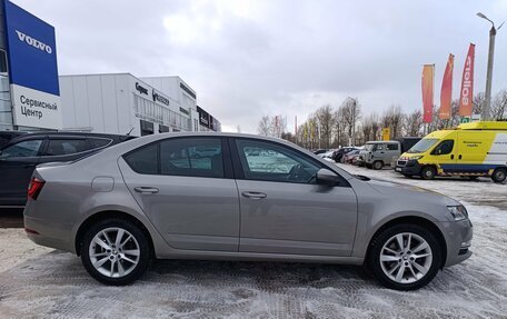 Skoda Octavia, 2018 год, 2 350 000 рублей, 10 фотография