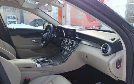 Mercedes-Benz C-Класс, 2018 год, 2 450 000 рублей, 19 фотография