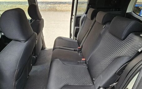 Honda Freed I, 2012 год, 1 199 000 рублей, 13 фотография