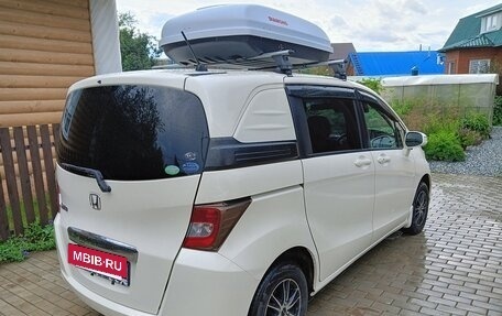 Honda Freed I, 2012 год, 1 199 000 рублей, 3 фотография