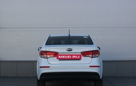 KIA Rio III рестайлинг, 2015 год, 1 067 000 рублей, 4 фотография