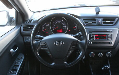 KIA Rio III рестайлинг, 2015 год, 1 067 000 рублей, 16 фотография