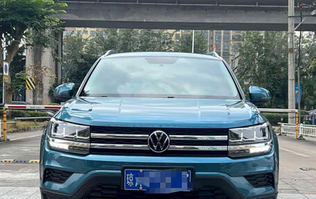 Volkswagen Tharu, 2022 год, 1 805 900 рублей, 2 фотография