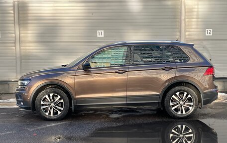 Volkswagen Tiguan II, 2019 год, 2 549 000 рублей, 8 фотография