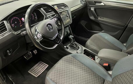 Volkswagen Tiguan II, 2019 год, 2 549 000 рублей, 9 фотография