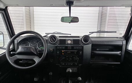 Land Rover Defender I, 2012 год, 2 248 200 рублей, 15 фотография