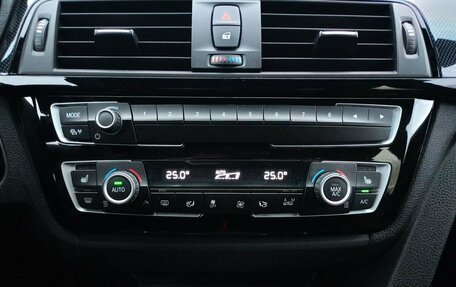 BMW 3 серия, 2017 год, 2 477 000 рублей, 13 фотография