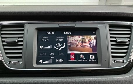 KIA Carnival III, 2020 год, 3 197 000 рублей, 16 фотография