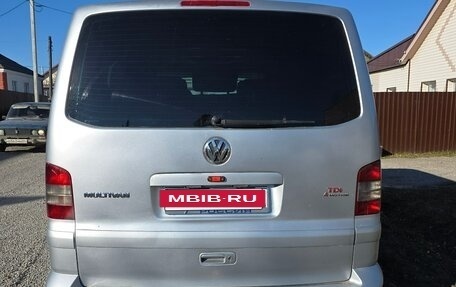 Volkswagen Multivan T5, 2006 год, 1 600 000 рублей, 3 фотография