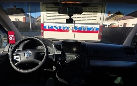 Volkswagen Multivan T5, 2006 год, 1 600 000 рублей, 6 фотография