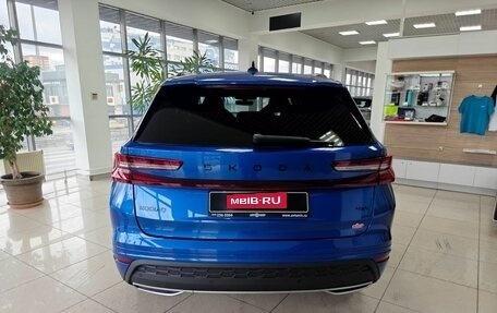 Skoda Kodiaq, 2025 год, 6 399 000 рублей, 4 фотография