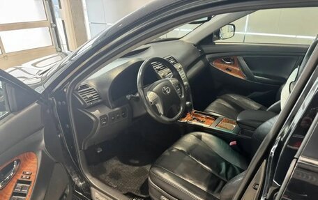 Toyota Camry, 2009 год, 1 200 000 рублей, 7 фотография