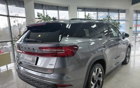 Skoda Kodiaq, 2025 год, 6 399 000 рублей, 4 фотография