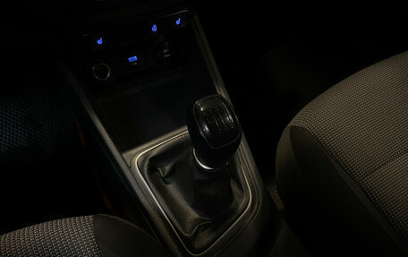 Hyundai Solaris II рестайлинг, 2021 год, 1 400 000 рублей, 14 фотография