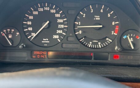 BMW 7 серия, 1990 год, 1 200 000 рублей, 18 фотография