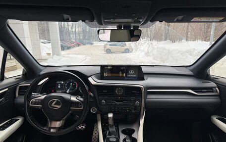 Lexus RX IV рестайлинг, 2016 год, 3 390 000 рублей, 9 фотография