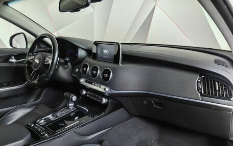 KIA Stinger I, 2018 год, 1 870 000 рублей, 13 фотография