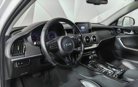 KIA Stinger I, 2018 год, 1 870 000 рублей, 19 фотография