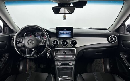 Mercedes-Benz CLA, 2018 год, 1 700 000 рублей, 14 фотография