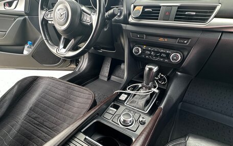 Mazda 3, 2018 год, 1 550 000 рублей, 11 фотография