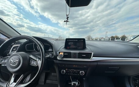 Mazda 3, 2018 год, 1 550 000 рублей, 12 фотография