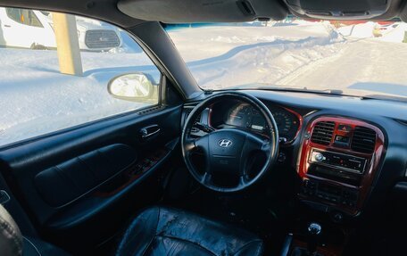 Hyundai Sonata IV рестайлинг, 2005 год, 265 000 рублей, 24 фотография