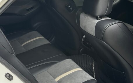 Toyota Crown, 2017 год, 2 750 000 рублей, 14 фотография