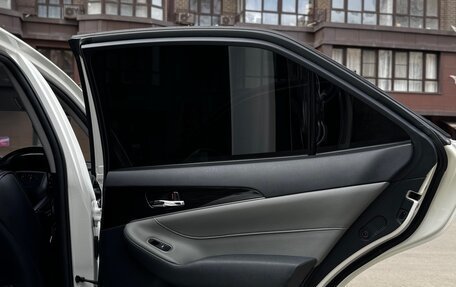 Toyota Crown, 2017 год, 2 750 000 рублей, 13 фотография