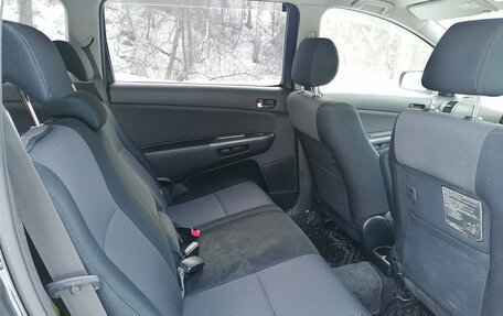 Toyota Wish II, 2006 год, 800 000 рублей, 6 фотография