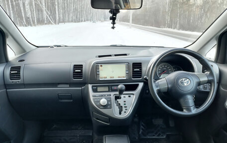 Toyota Wish II, 2006 год, 800 000 рублей, 9 фотография