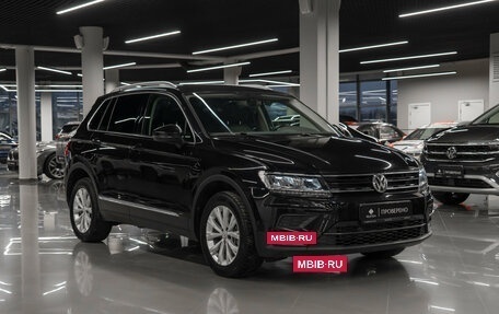 Volkswagen Tiguan II, 2017 год, 2 540 000 рублей, 2 фотография