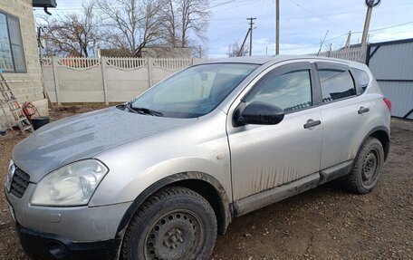 Nissan Qashqai, 2008 год, 700 000 рублей, 2 фотография