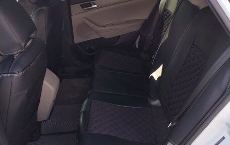 Hyundai Sonata VII, 2015 год, 1 500 000 рублей, 13 фотография