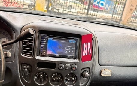 Ford Maverick, 2003 год, 330 000 рублей, 12 фотография