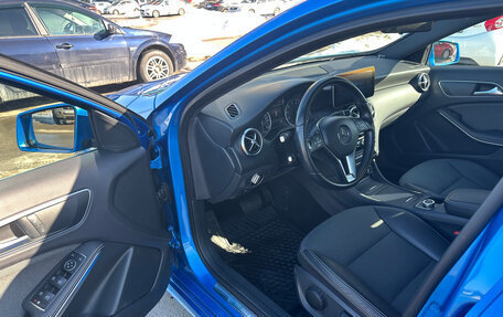 Mercedes-Benz A-Класс, 2015 год, 1 800 000 рублей, 8 фотография