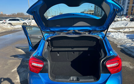 Mercedes-Benz A-Класс, 2015 год, 1 800 000 рублей, 14 фотография