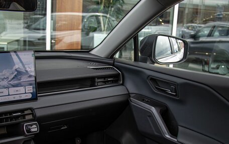 Toyota RAV4, 2025 год, 5 500 000 рублей, 16 фотография