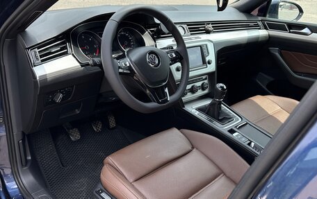 Volkswagen Passat B8 рестайлинг, 2015 год, 1 690 000 рублей, 4 фотография