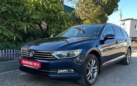 Volkswagen Passat B8 рестайлинг, 2015 год, 1 690 000 рублей, 2 фотография