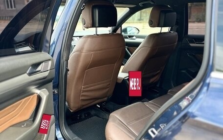 Volkswagen Passat B8 рестайлинг, 2015 год, 1 690 000 рублей, 5 фотография