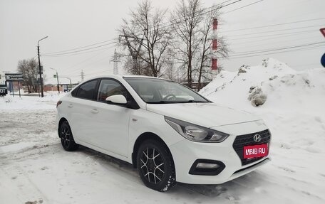 Hyundai Solaris II рестайлинг, 2017 год, 920 000 рублей, 2 фотография