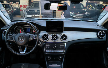 Mercedes-Benz GLA, 2017 год, 2 630 000 рублей, 10 фотография