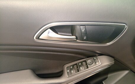 Mercedes-Benz GLA, 2019 год, 1 949 000 рублей, 17 фотография