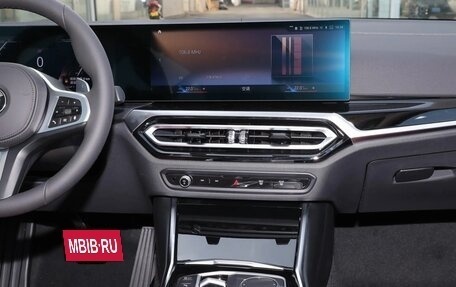 BMW 3 серия, 2023 год, 3 456 000 рублей, 13 фотография