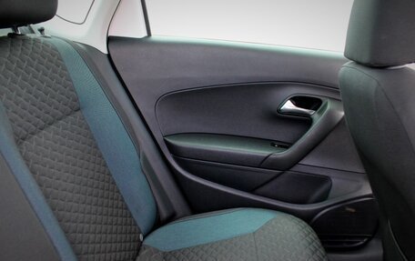 Volkswagen Polo VI (EU Market), 2019 год, 1 280 000 рублей, 13 фотография