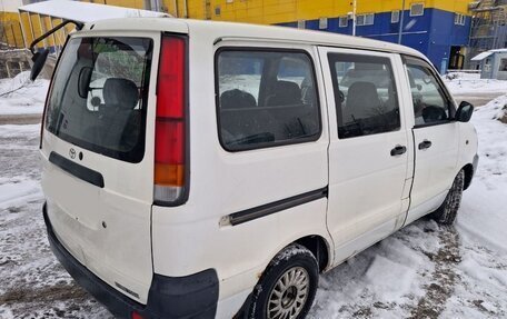 Toyota Lite Ace IV, 1999 год, 550 000 рублей, 3 фотография