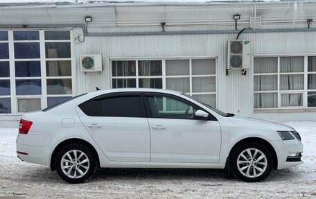 Skoda Octavia, 2018 год, 1 516 000 рублей, 6 фотография