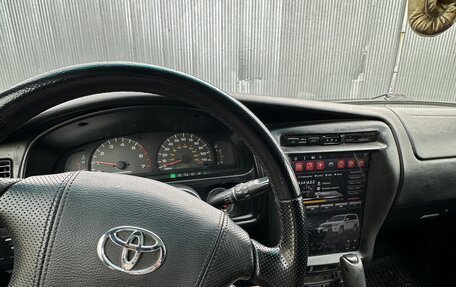 Toyota 4Runner III, 2002 год, 1 450 000 рублей, 11 фотография