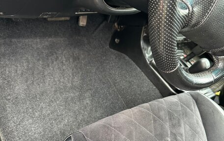 Toyota 4Runner III, 2002 год, 1 450 000 рублей, 10 фотография